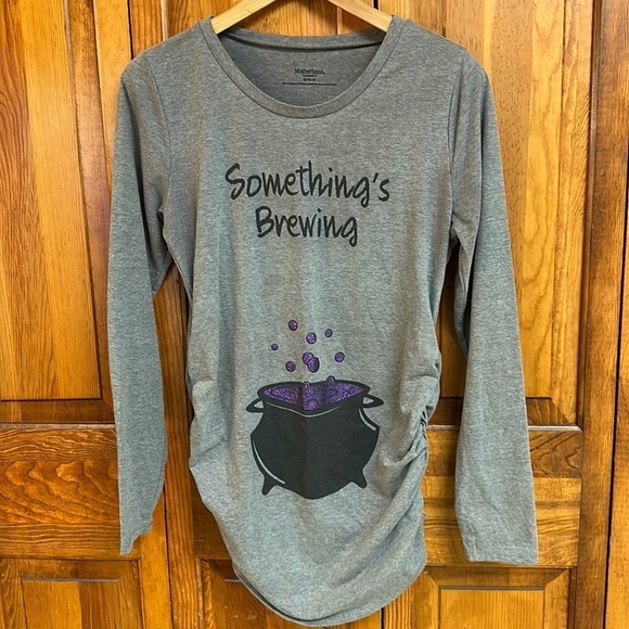Motherhood Maternity Longsleeve Something's Brewing Graphic Tee Caldron Med - Picture 2 of 9